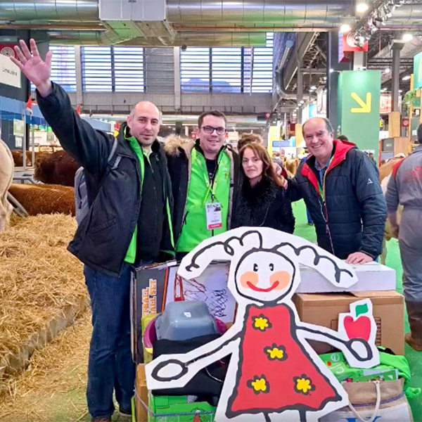 5 minutes au coeur du stand Pomme Juliet à la 60ème édition du Salon de l'Agriculture !